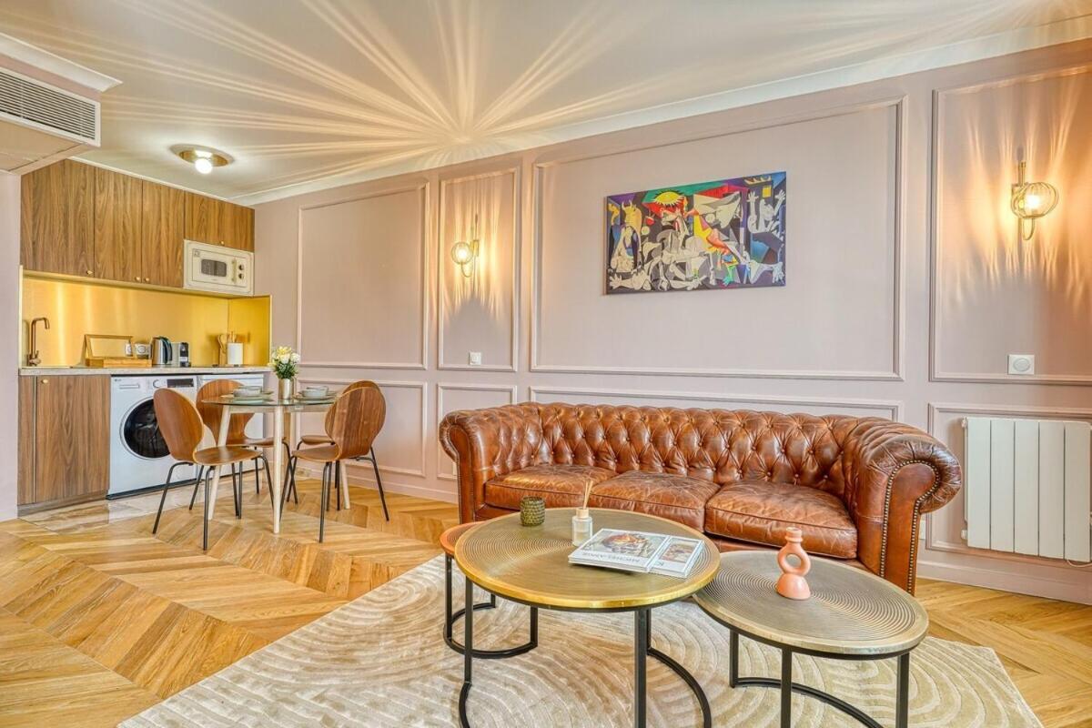 Melody Suite In Paris Courbevoie Luaran gambar