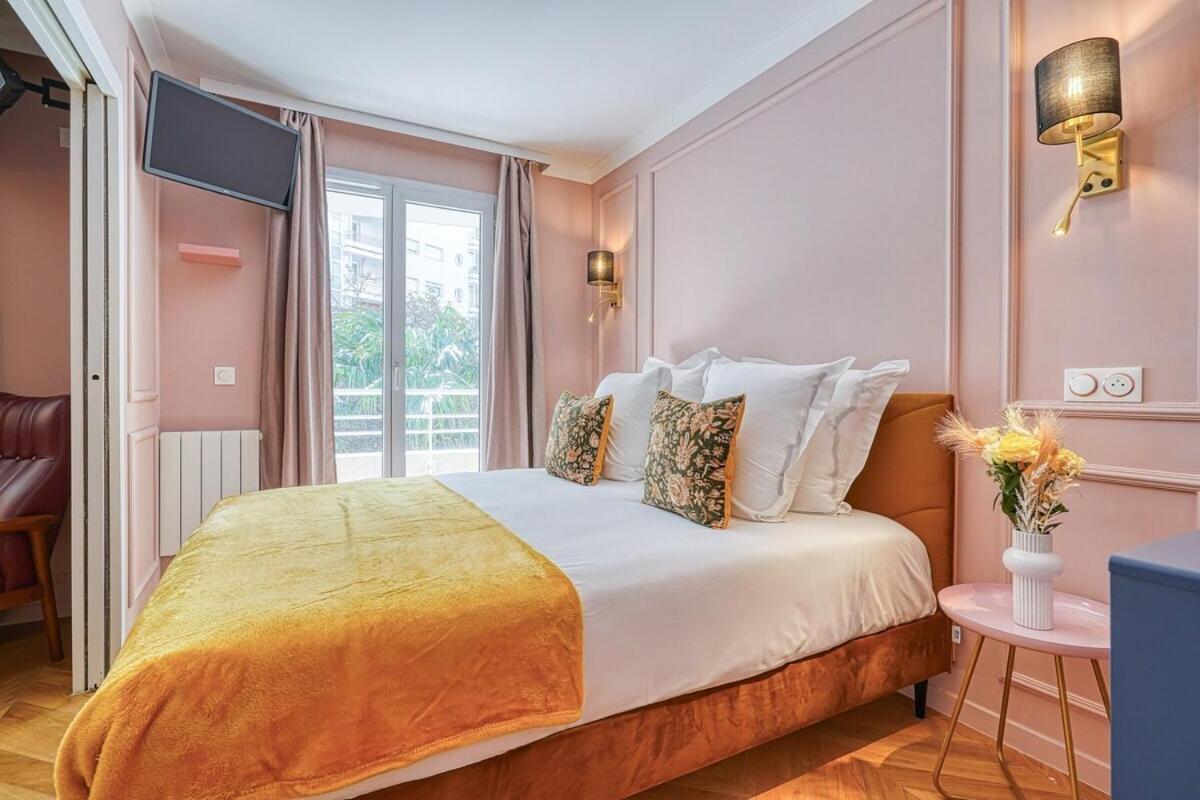 Melody Suite In Paris Courbevoie Luaran gambar