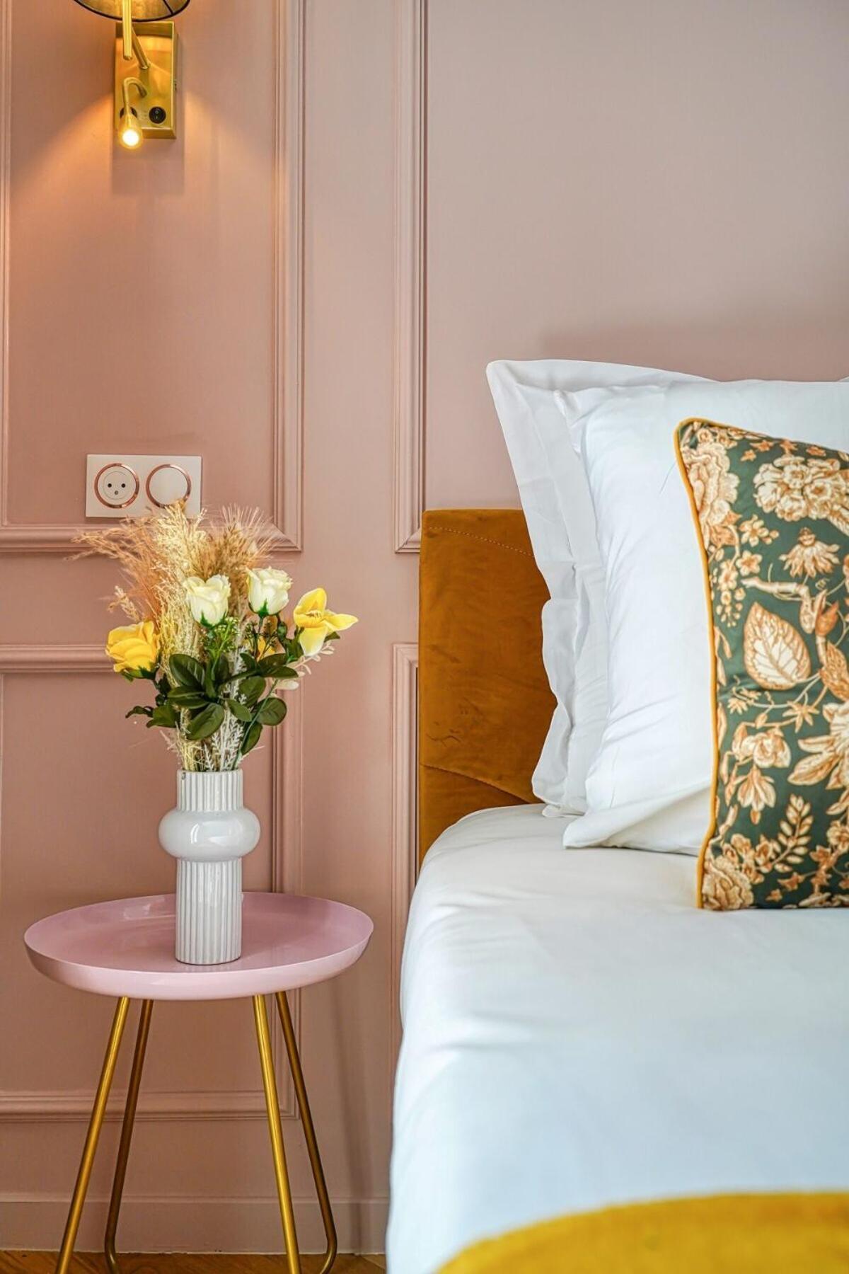 Melody Suite In Paris Courbevoie Luaran gambar